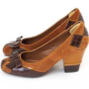 70s style Not Rated cognac brown & brown suede & leather preppy pumps size 7.5